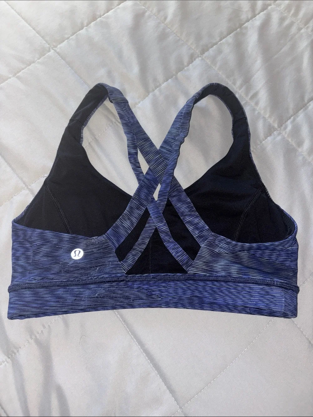 lululemon athletica Blue Striated Crossback Sports Bra Sz 6